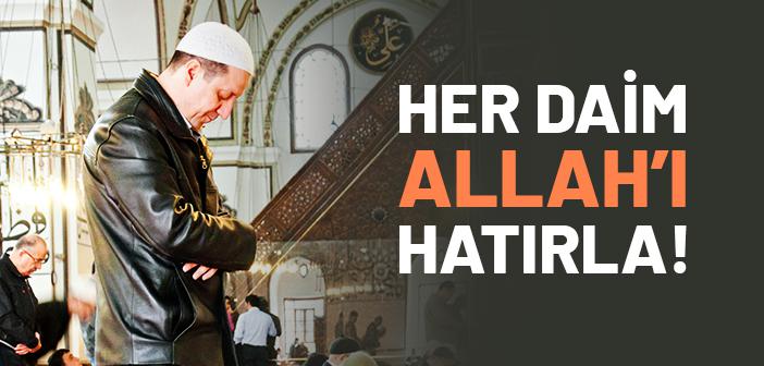 Nahl Suresinin 53-54. Ayetleri Ne Anlatıyor?