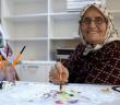 81 Yaşında Öğrenmeye Devam Eden Esme Teyze İlham Veriyor