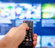Dini Değerlerin Alaya Alındığı TV veya İnternet Programı İzlemek Kişiyi Dinden Çıkarır mı?