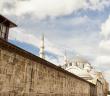 Erkek ve Kadınların Cami Çıkışında Karışmamasının Önemi